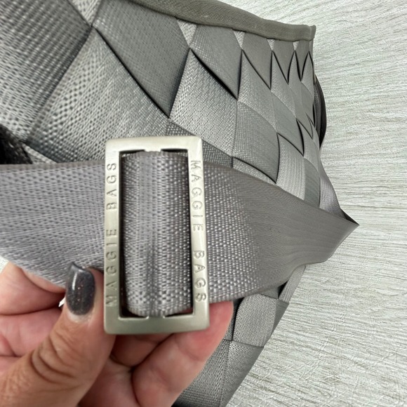 Maggie Bags Gray‎ Crossbody Bag Seatbelt Purse Woven Genuine Seat Belt Webbing - Picture 7 of 13